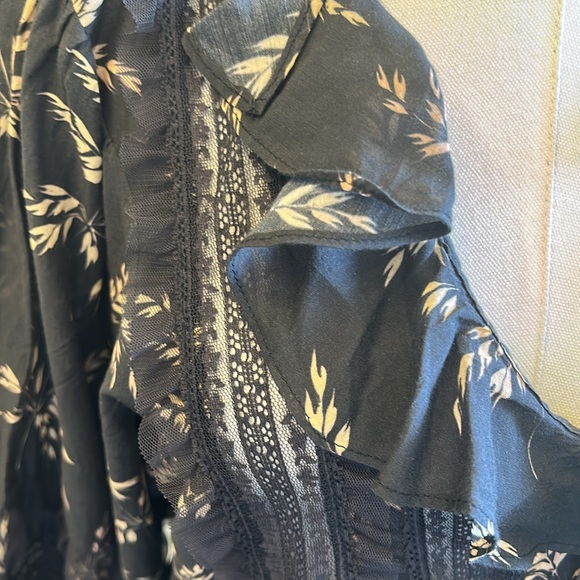 Anthropology Boho Top - Picture 3 of 12